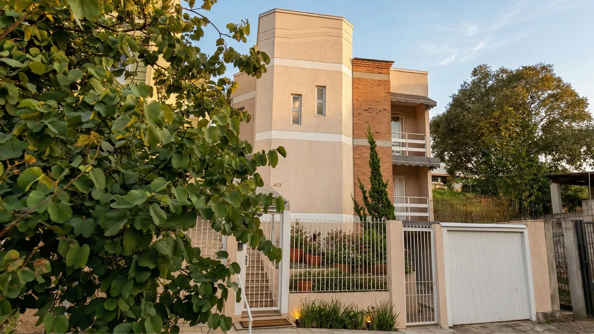 Fachada da Casa de Repouso em Porto Alegre